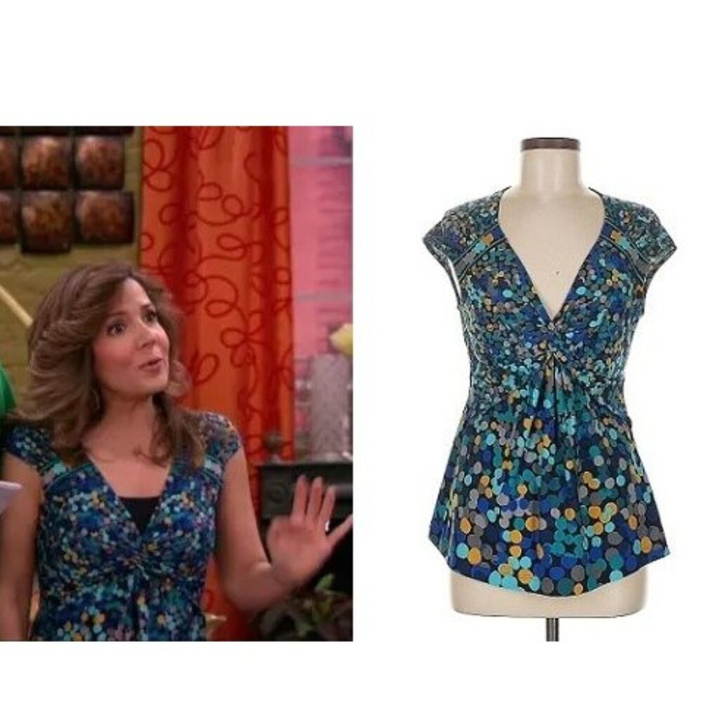 ASO THERESA RUSSO WIZARDS OF WAVERLY PLACE Top Medium RARE